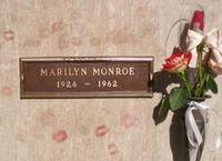Tumba de Marylin en el cementerio Westwood Memorial